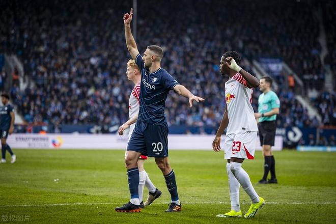 九游-包含赛后突围战来临，莱比锡围绕西甲强势反弹，引发热议，细节决定成败的词条